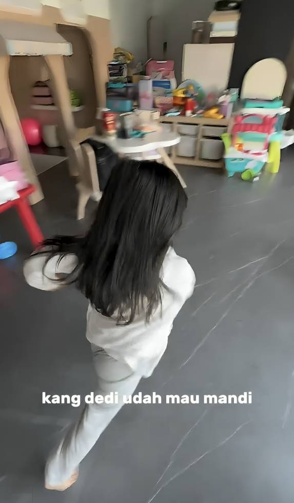Ameena dilaporkan Atta ke Dedi Mulyadi (instagram.com/attahalilintar)
