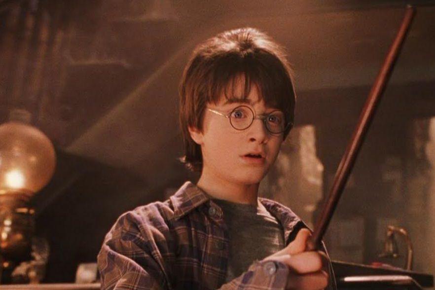 9 Hal Absurd yang Muncul dalam Film Fantasi, Gak Kepikiran!