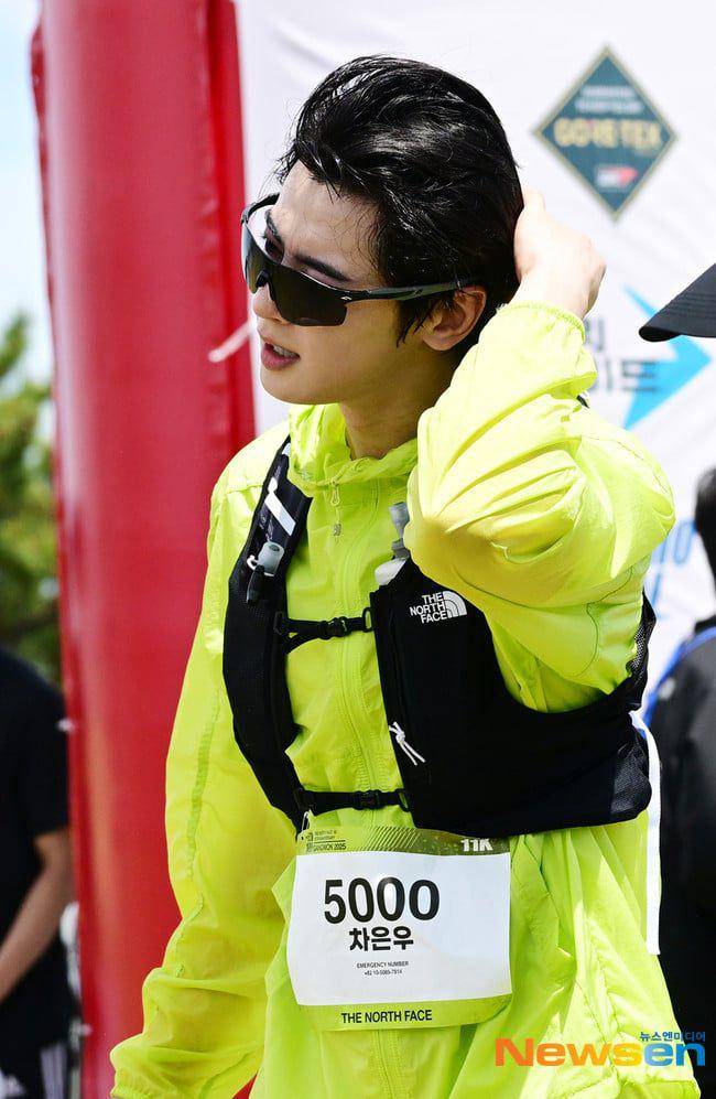 Cha Eun Woo ikut lomba lari (dok. Newsen via naver.com)