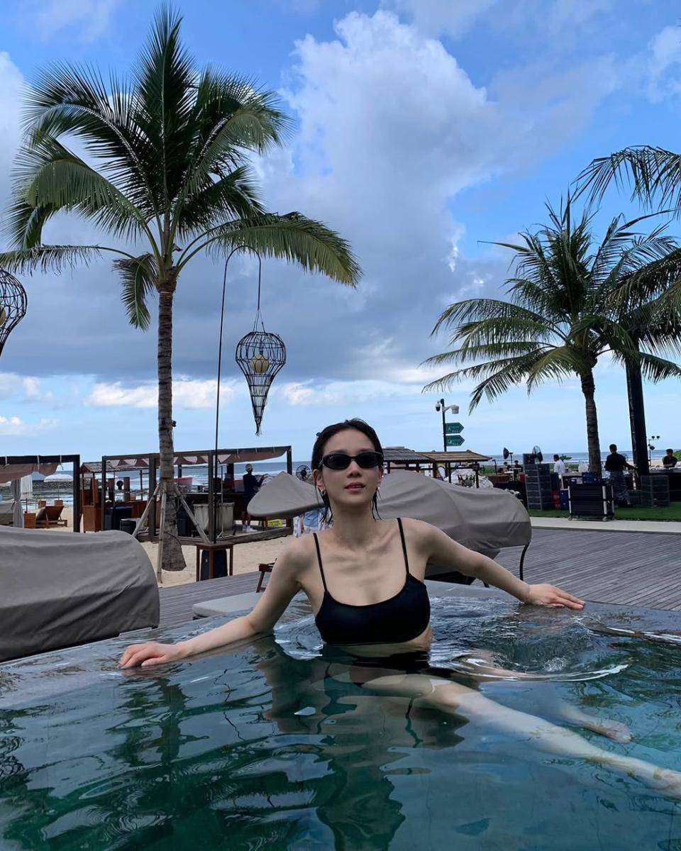 potret liburan Jang Hee Ryung di Bali (instagram.com/hehehe0)