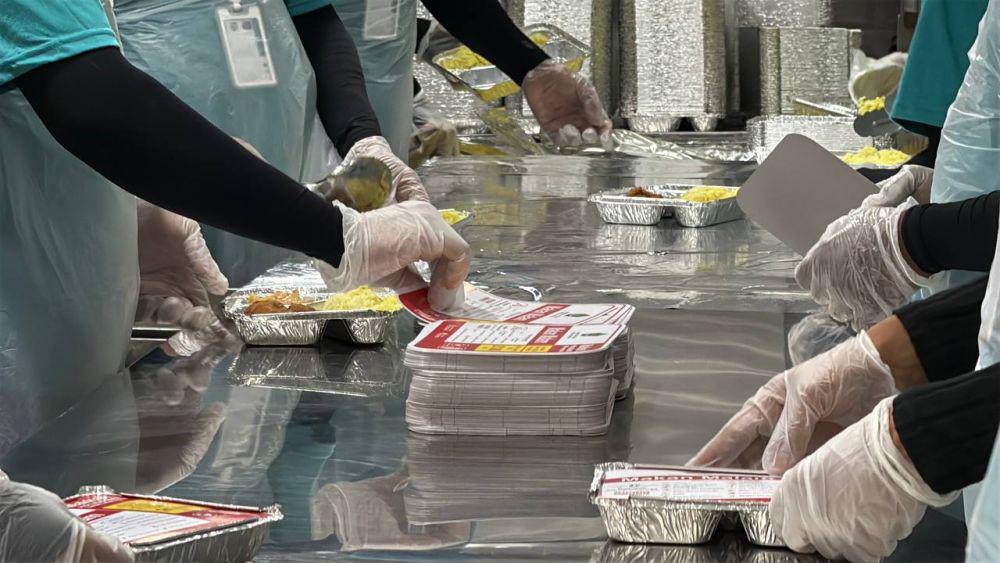 Syarikah siapkan makanan untuk jemaah haji. (Media Center Haji)