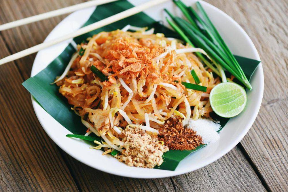 ilustrasi pad thai