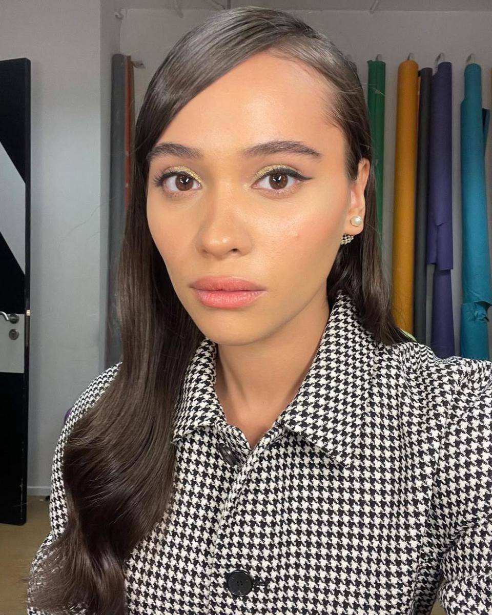 inspirasi eye makeup ala Aurora Ribero (instagram.com/auroraribero)