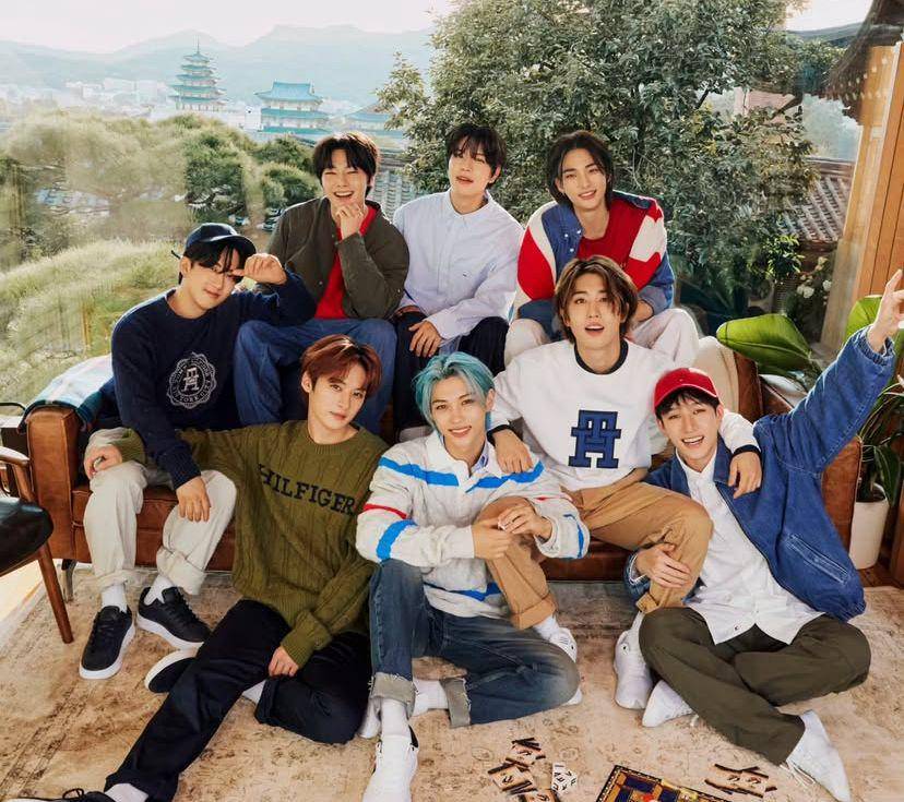 potret Stray Kids (Instagram.com/realstraykids)