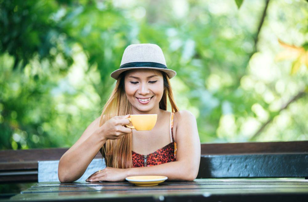 7 Risiko Minum Minuman Berkafein saat Cuaca Panas