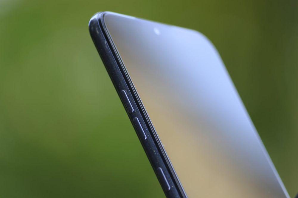 5 Kelebihan dan Kekurangan HP Tipis, Gak Cocok Buat Power User!