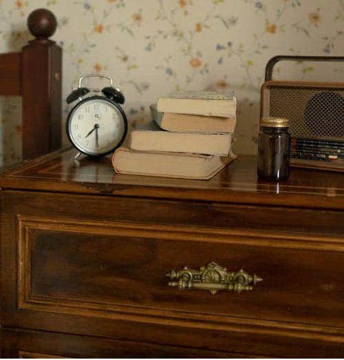 Ilustrasi Furniture Kayu (Pexels.com/Ron Lach)