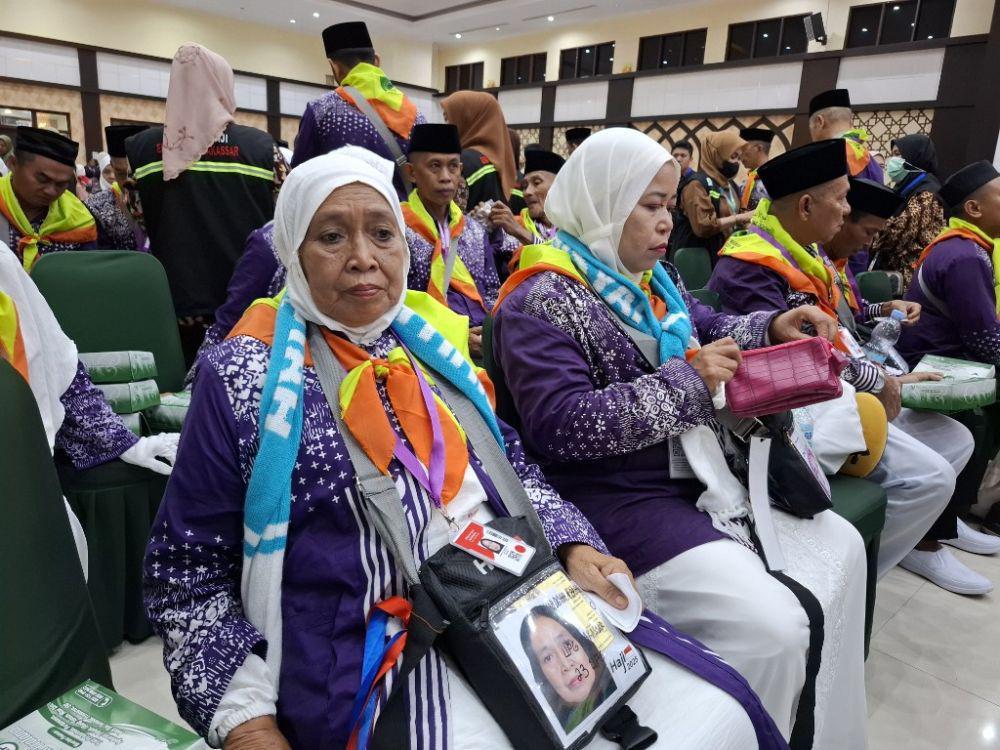 Hasna Berangkat Haji dari Pelihara Bebek Sejak Tahun 1986