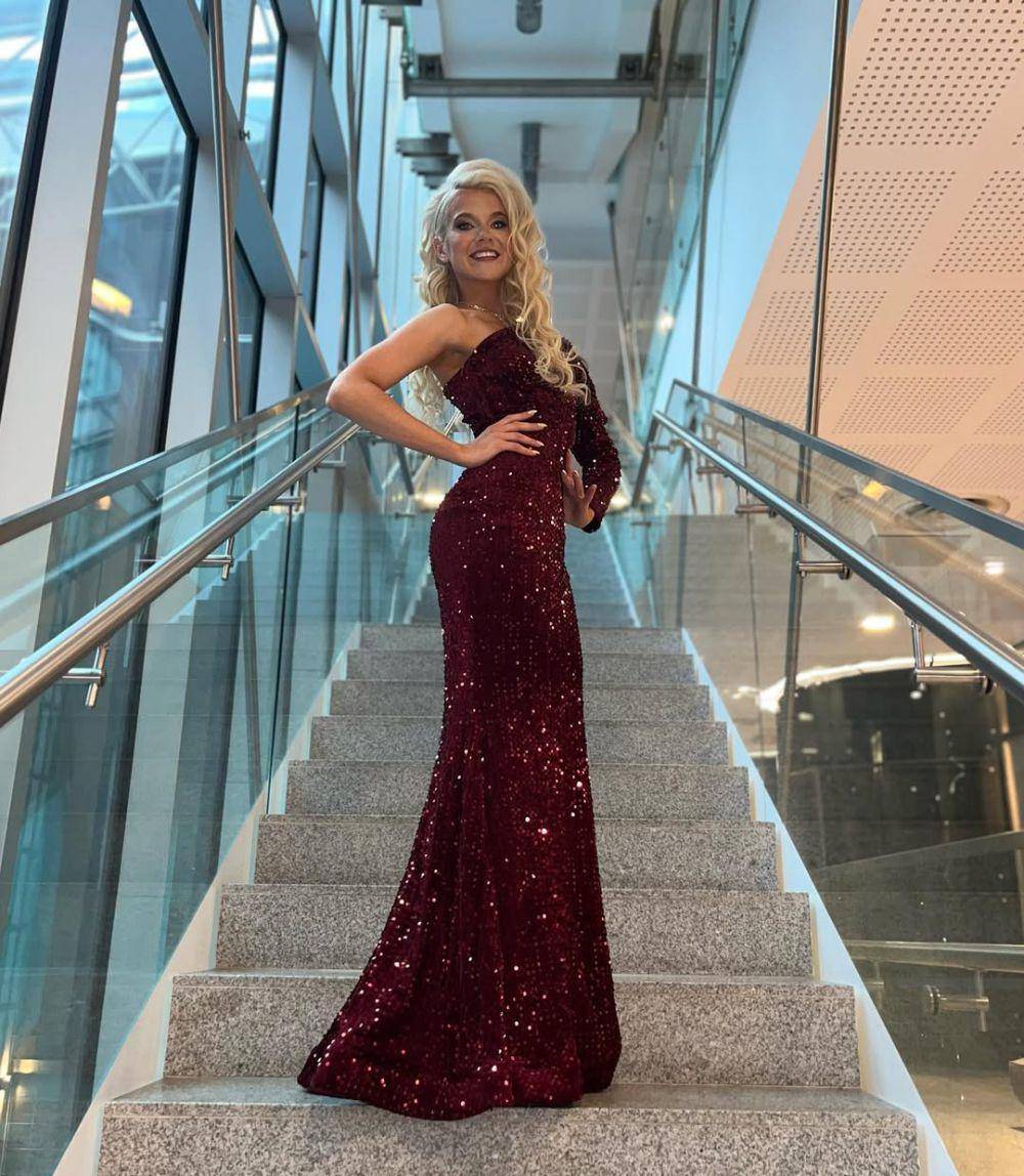 Potret Miss Supranational Estonia 2025, Samantha Kasela (instagram.com/samanthakasela)