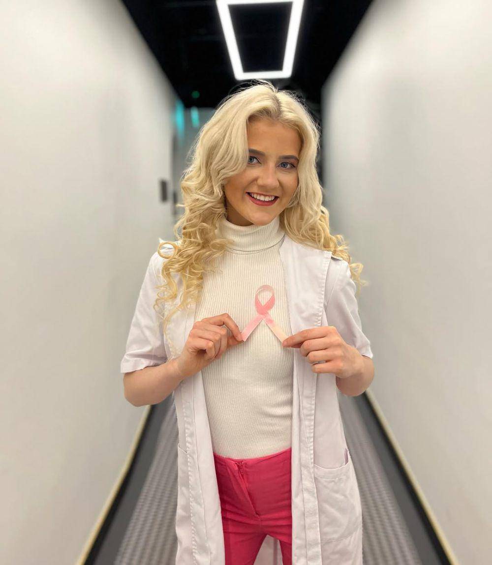 Potret Miss Supranational Estonia 2025, Samantha Kasela (instagram.com/samanthakasela)