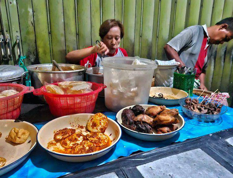 Sego Koyor Bu Parman, Kota Yogyakarta (google.com/maps/Dian Ayuningtyas Sitoresmi)