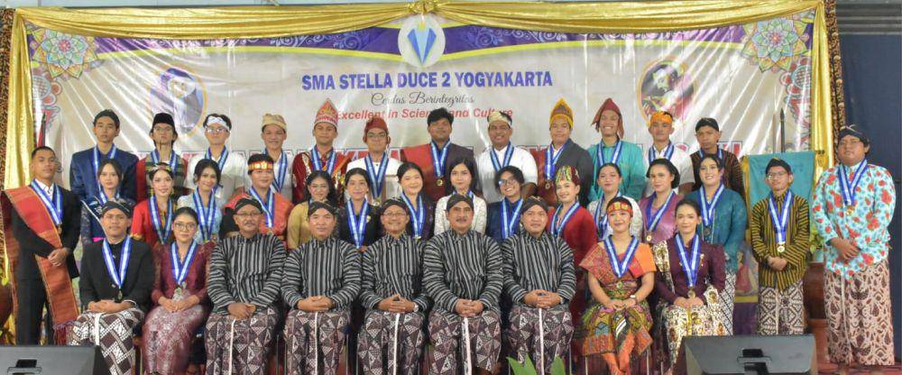 Acara penyerahan kembali siswa Kelas XII kepada orangtua di Pendopo SMA Stella Duce 2 Yogyakarta, Jumat (16/5/2025), (Dokumentasi Stece 2 Yogyakarta)