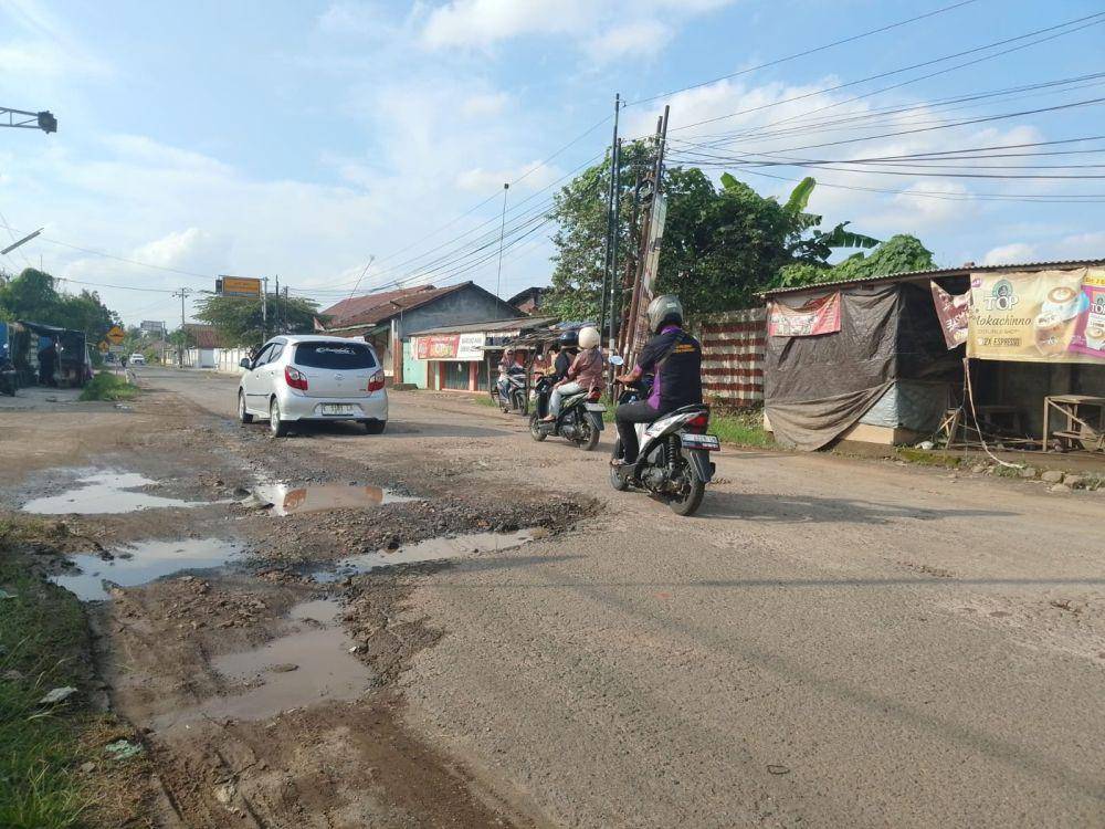 Inin Nastain/ Kondisi jalan kabupaten ruas Jatiwang - Ligung