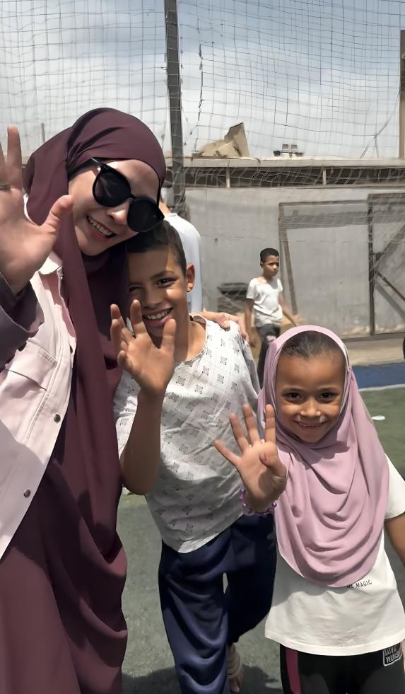Zaskia Mecca bantu warga Gaza di Mesir (instagram.com/zaskiadyamecca)