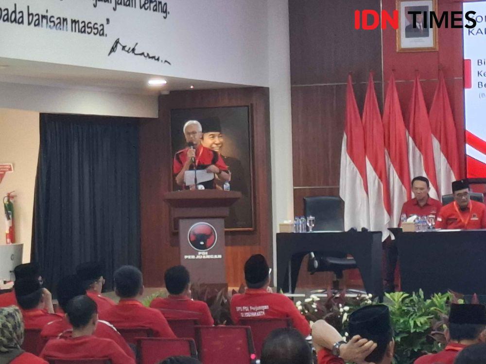 Ketua DPP PDIP Ganjar Pranowo memberikan pembekalan ke ratusan kepala daerah PDIP. (IDN Times/Amir Faisol)