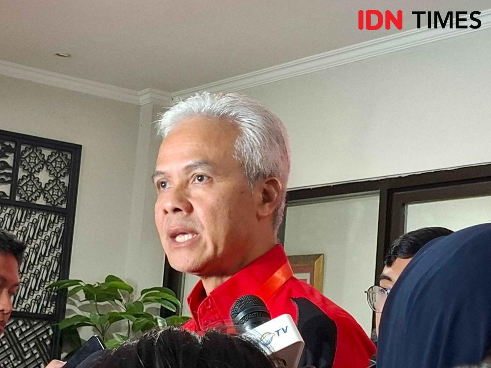 Ketua DPP PDIP Ganjar Pranowo saat memberikan pembekalan ke ratusan kepala daerah terpilih pada Pilkada 2024. (IDN Times/Amir Faisol)