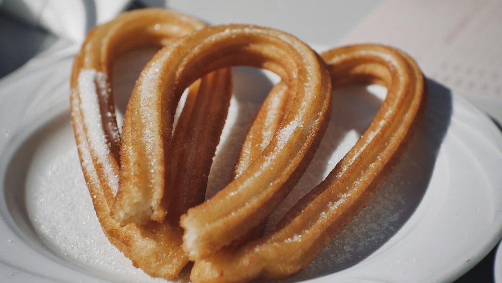 4 Tips Membuat Churros yang Renyah di Luar, Lembut di Dalam!