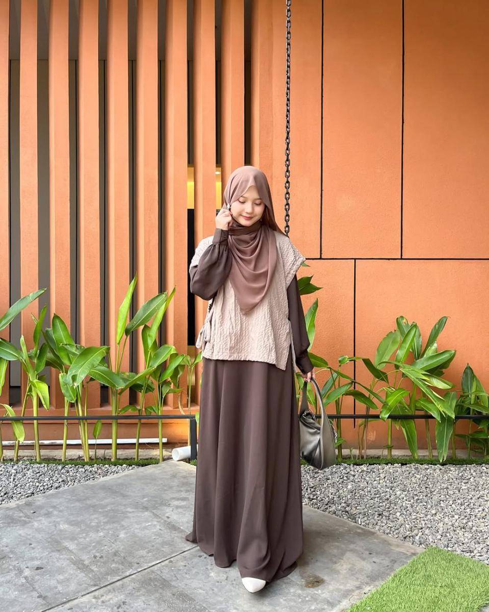 Siska Amera (instagram.com/siskaamera)