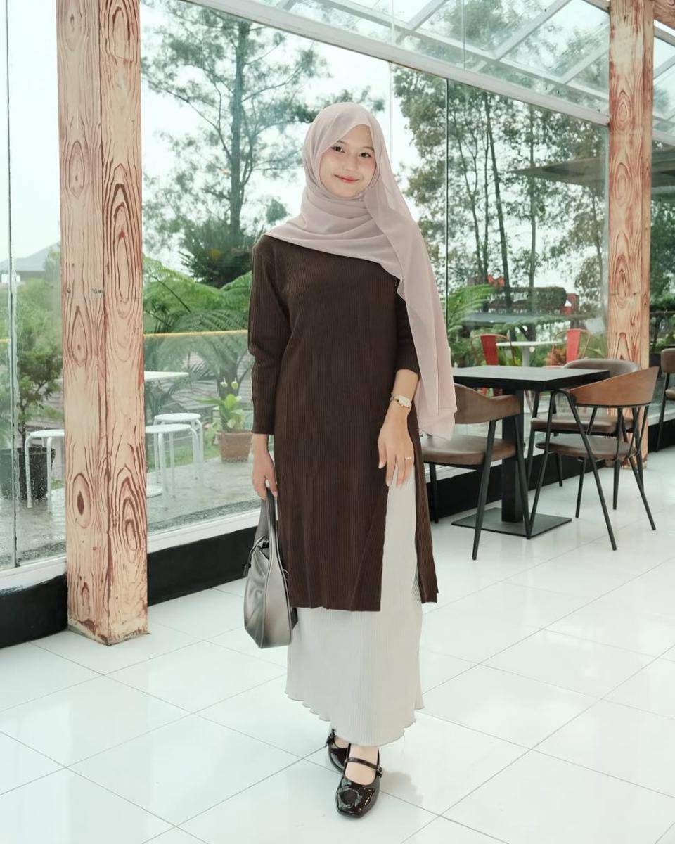 Siska Amera (instagram.com/siskaamera)