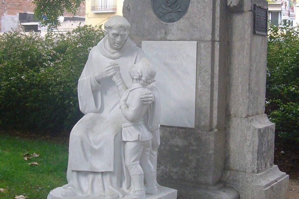 Monumen Pedro Ponce de Leon, Barcelona (commons.wikimedia.org/Jordiferrer)
