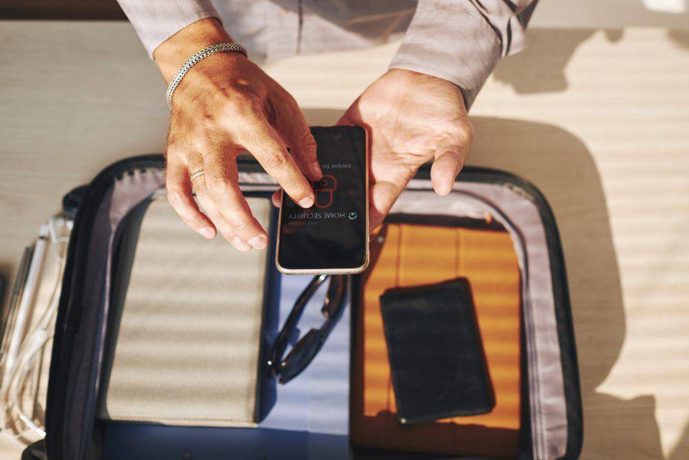ilustrasi digital luggage scale (freepik.com/pressfoto)