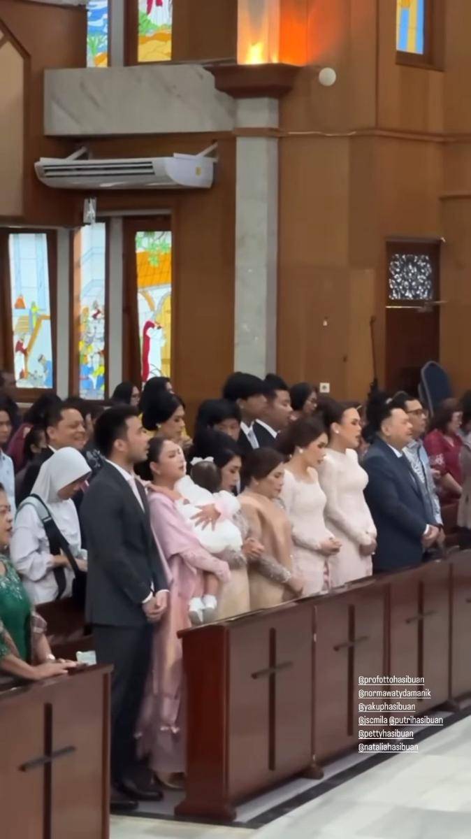 potret pembaptisan anak Jessica Mila (instagram.com/aa_fotografi)