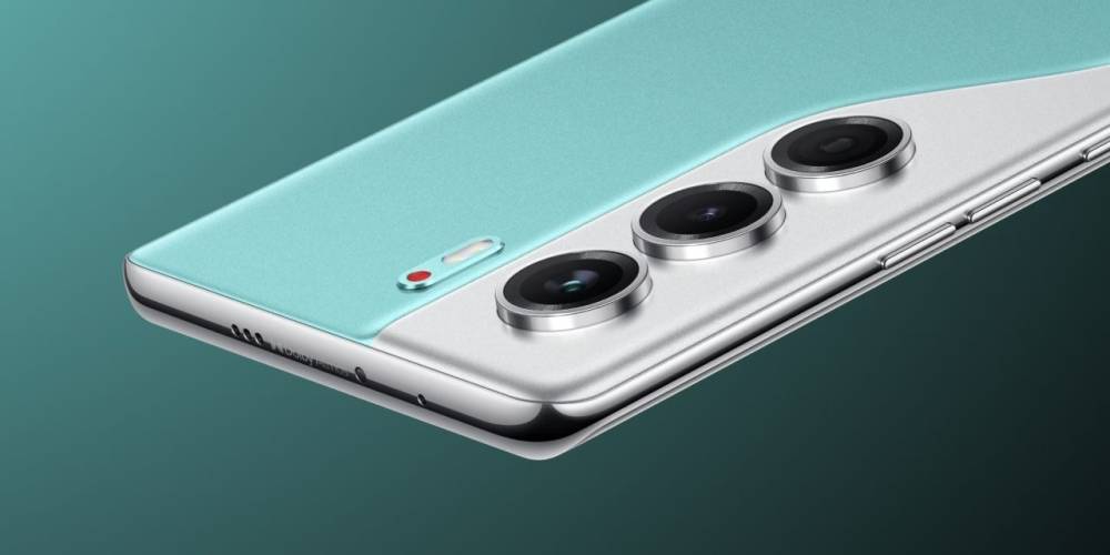 TECNO Camon 40 Pro 5G (tecno-mobile.com)