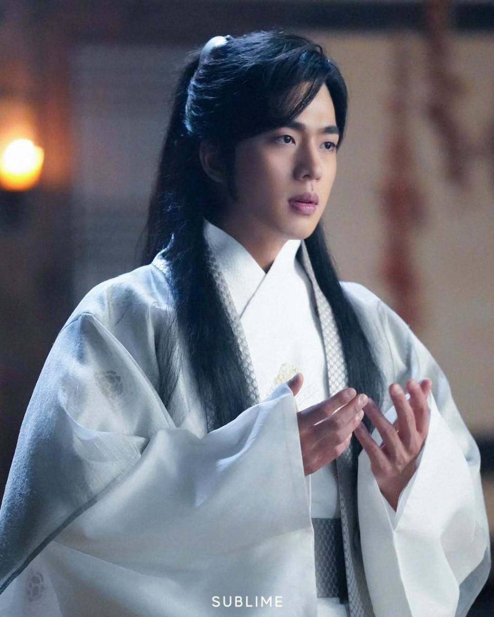 Still cut drama The Haunted Palace (instagram.com/sublime__official)
