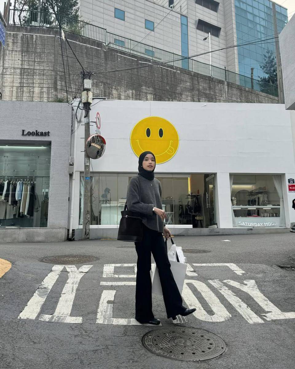 Inspirasi OOTD ala Pamela Agatha (instagram.com/pamelagatha)