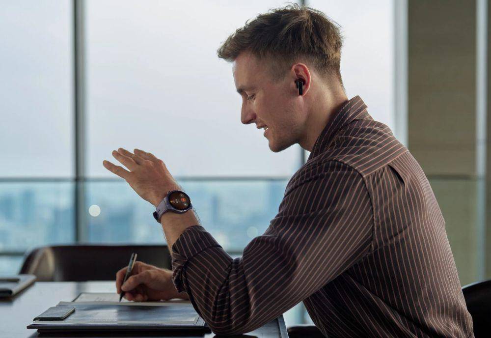 Huawei Watch 5 (consumer.huawei.com)