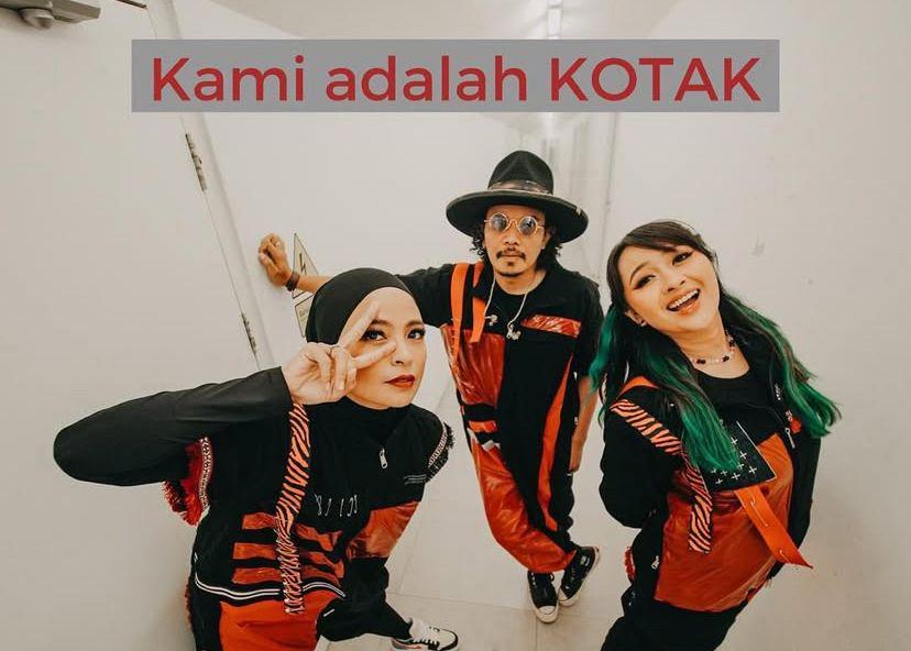 Cella Pertegas Formasi Band Kotak Usai Menang Banding di Pengadilan