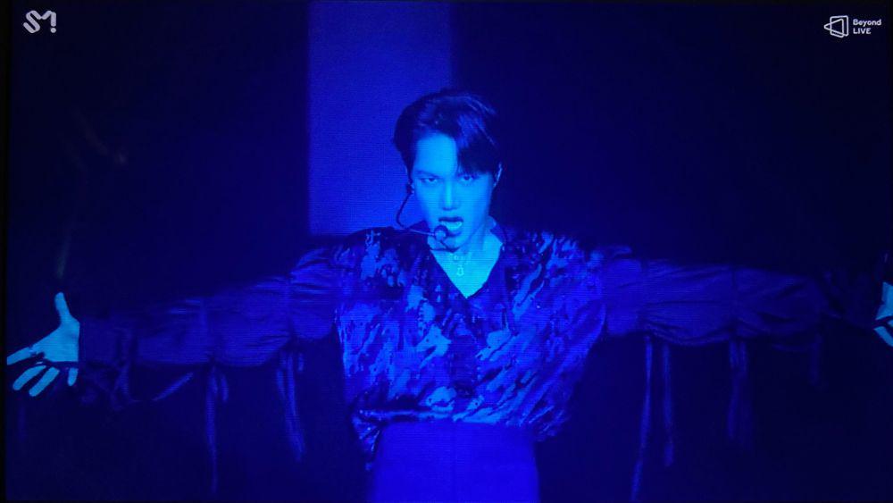 9 Potret Seru Konser Online KAI EXO, KAION di Seoul Hari Kedua
