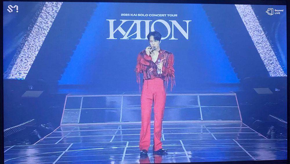 potret seru konser online Kai EXO (dok. Beyond LIVE/SM Entertainment)