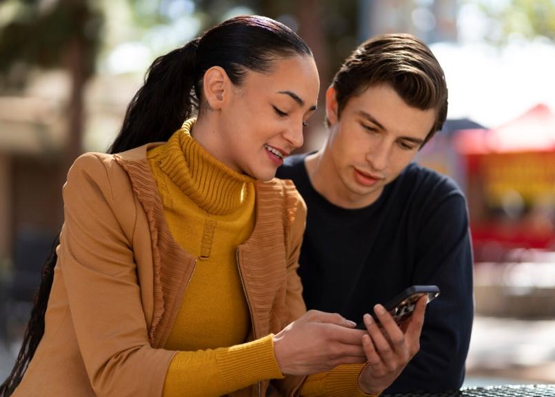 5 Alasan Kenapa Friendzone Bisa Jadi Zona Nyaman yang Beracun