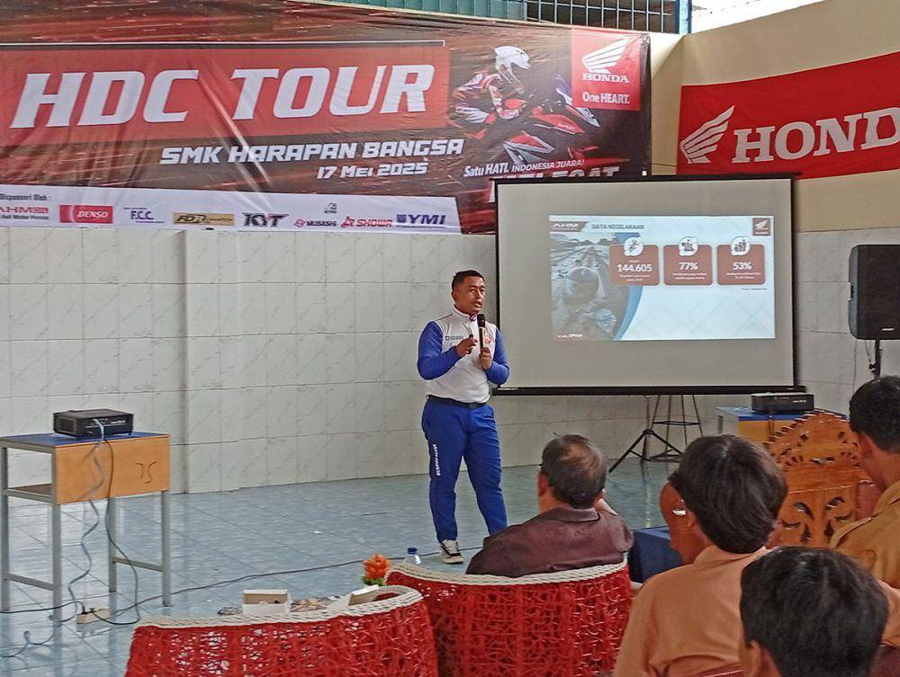 HDC Tour 2025 ke SMK Harapan Bangsa Tanjung Morawa Jalan Bakaran Batu, Tanjung Baru, Kabupaten Deli Serdang. (Dok. IDN Times)