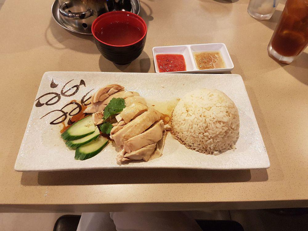 Resep Ayam Hainan ala Restoran Asia yang Gurih Banget, Bikin Nagih!