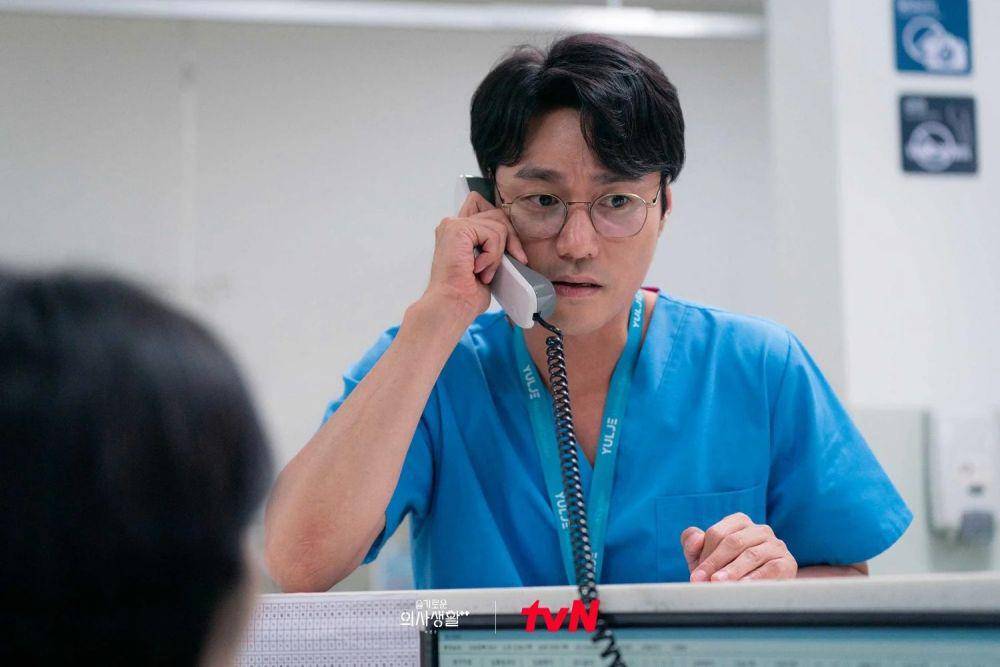 Still cut drama Korea Hospital Playlist 2 (Instagram.com/tvn_drama)