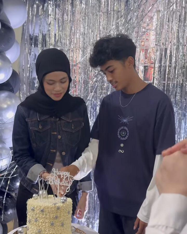 potret ulang tahun Ayla dan Bilal (instagram.com/_ummi_pipik_)