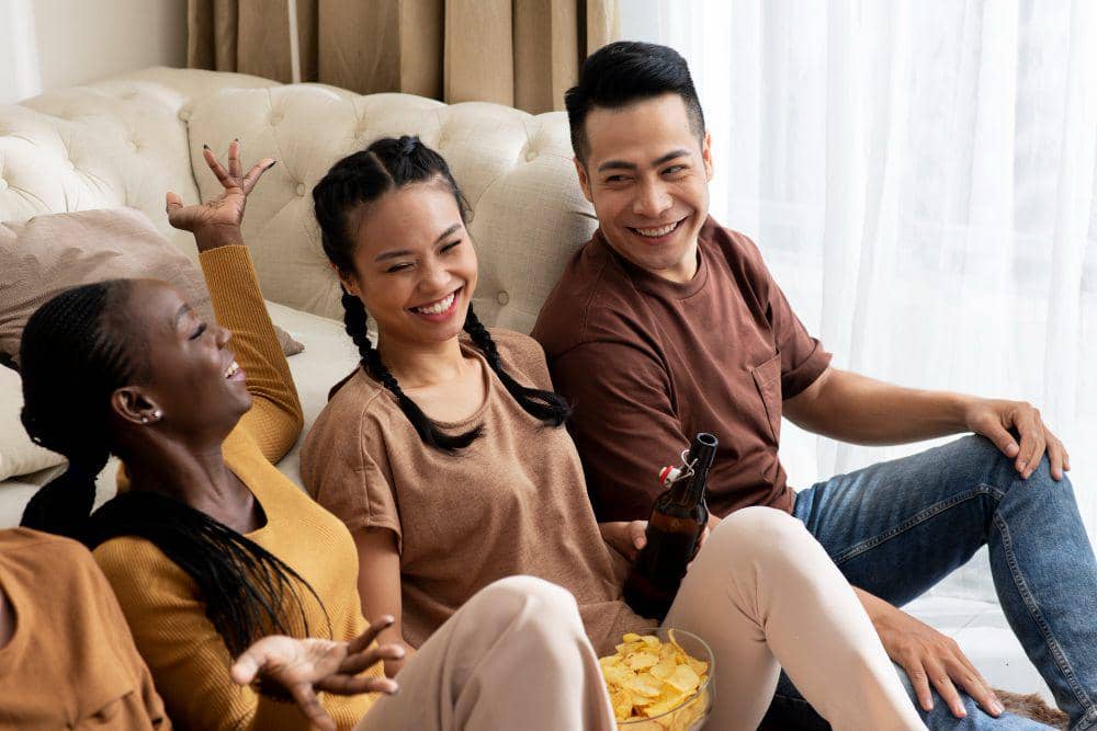 6 Cara Menjadi Tuan Rumah, Bikin Tamu Betah