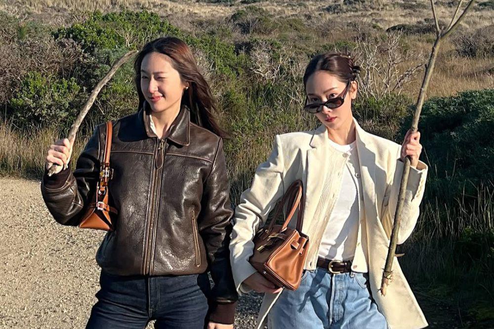 7 Potret Jessica dan Krystal Liburan Bareng di California, Kompak