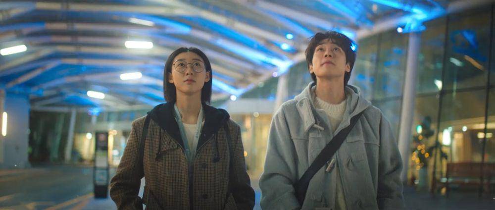 Han Ye Ji dan Kang Yoo Seok di drama Resident Playbook (Dok. Netflix/Resident Playbook)