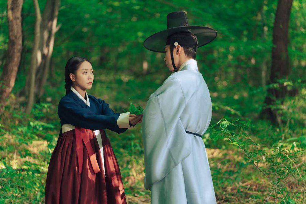 Jwi Ttong (Lee Jae Wook) dan Sim Jae Yi (Jo Bo Ah) di drakor Dear Hongrang (instagram.com/studiodragon.official)