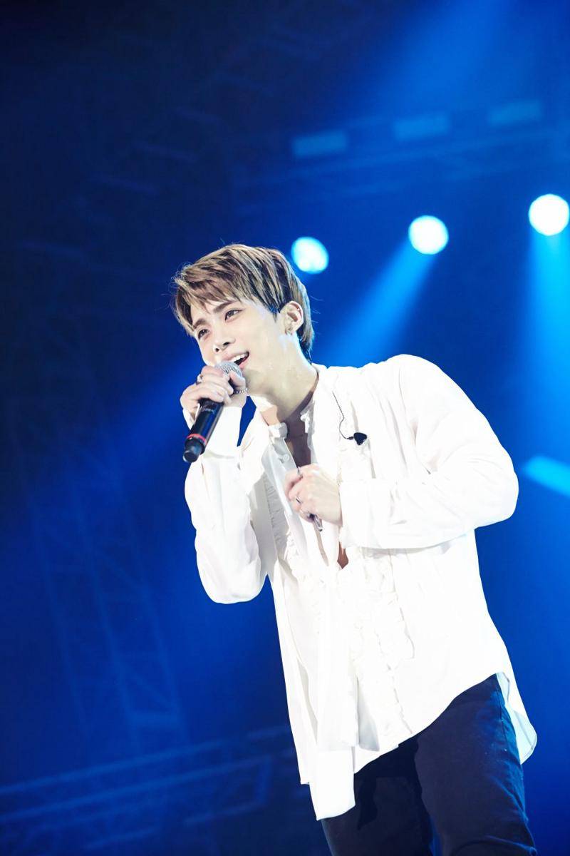 Jonghyun SHINee (x.com/SHINee)
