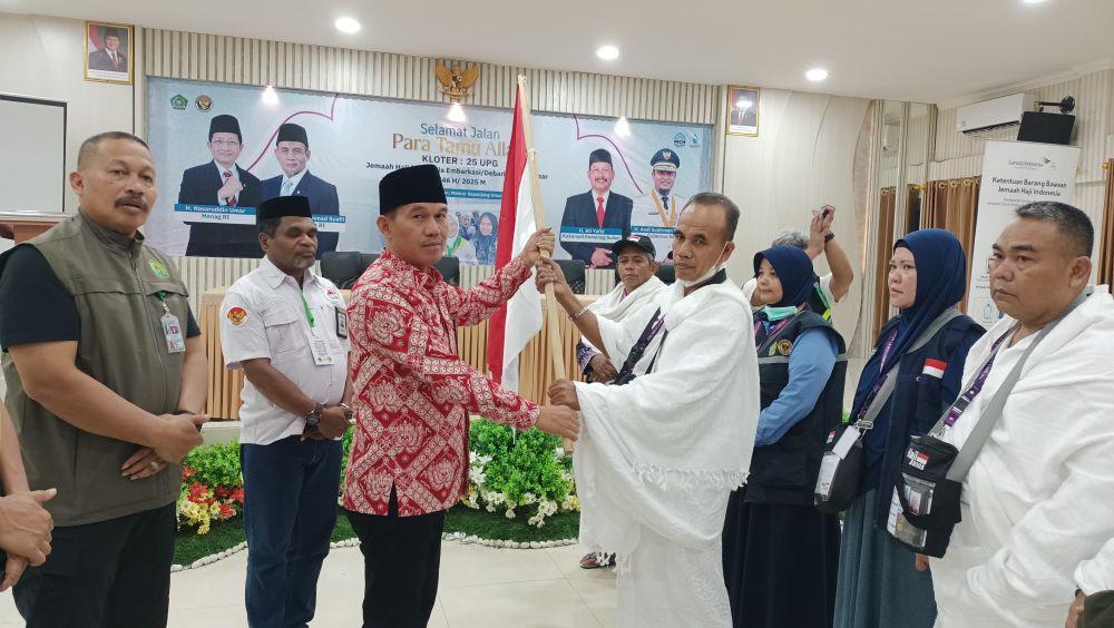 Satu Anggota Jemaah Papua Barat Kloter 25 Batal Berangkat karena Sakit