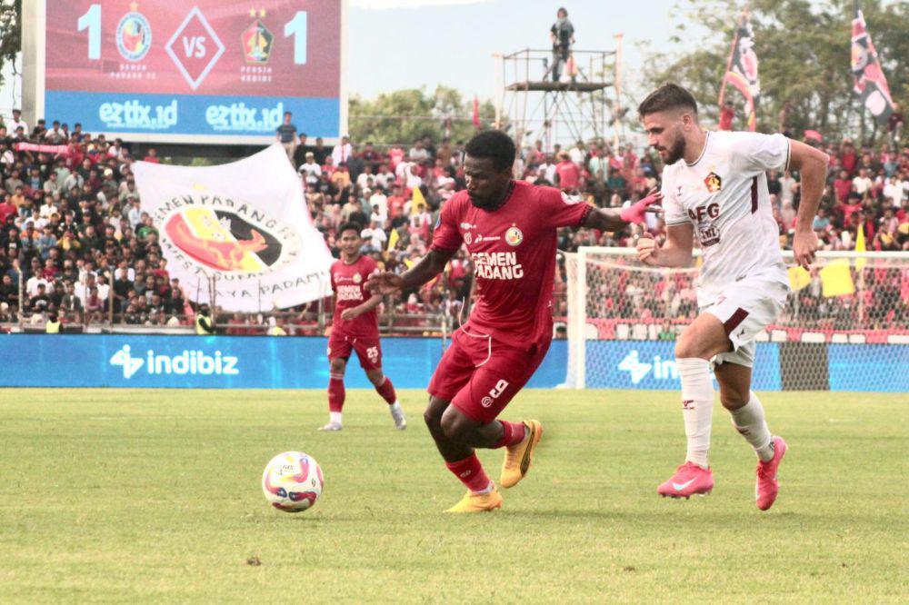 Prediksi Skor Semen Padang FC vs Arema Sabtu 23 Mei