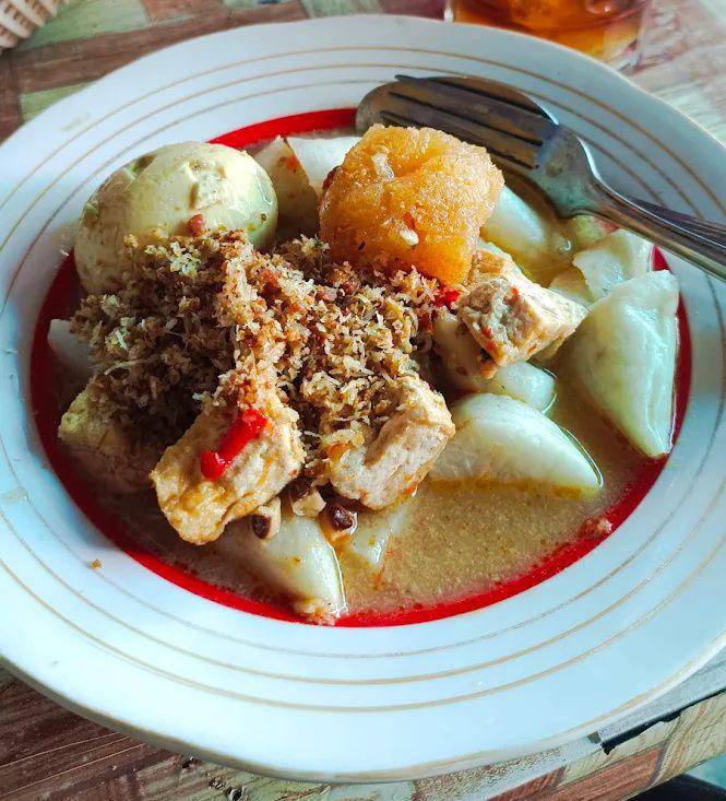 sompil jogonalan khas Klaten (google.com/maps/diah na)