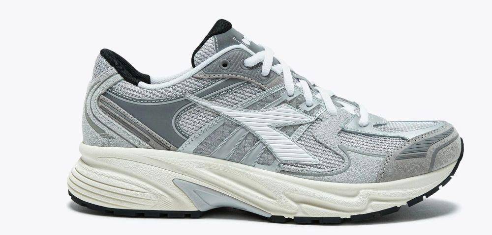Sepatu Diadora Mythos Star (diadora.com)
