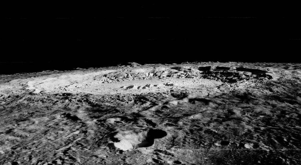 Kawah Copernicus di Bulan (science.nasa.gov)