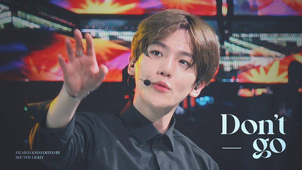 Baekhyun EXO (youtube.com/SEE THE LIGHT)