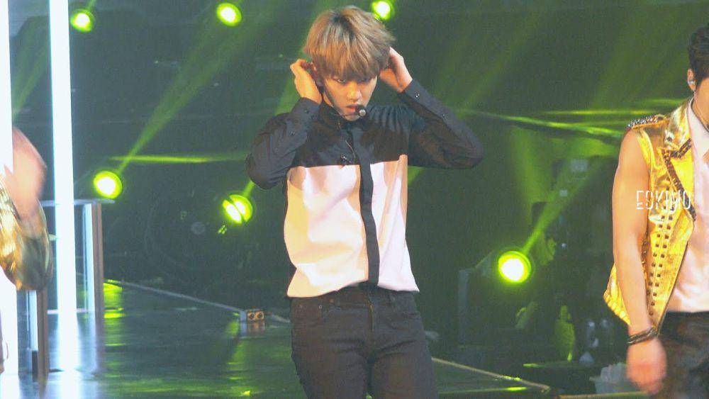 Baekhyun EXO (youtube.com/@esquimau56)